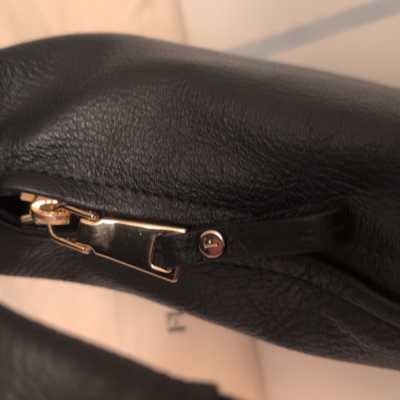 Flattered Mini Alva - Picture 2 of 6